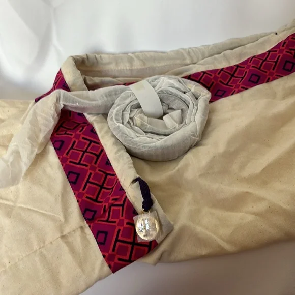 Tory Burch Thea Zip Satchel in bark - Picture 9 of 11